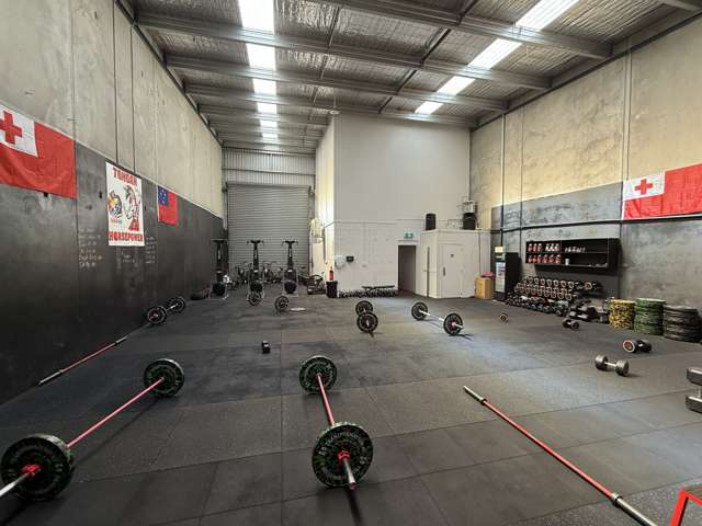 35 McLaughlins Road Wiri_2