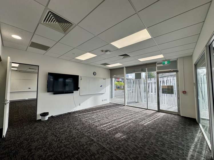 GF/229 Dairy Flat Highway Albany_5