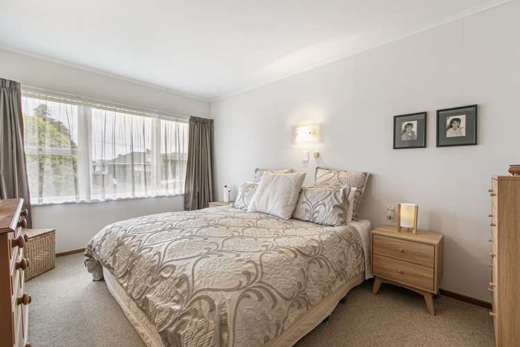 17 Edmund Hillary Avenue Papakura_15