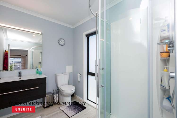 5 Poulson Grove Trentham_13