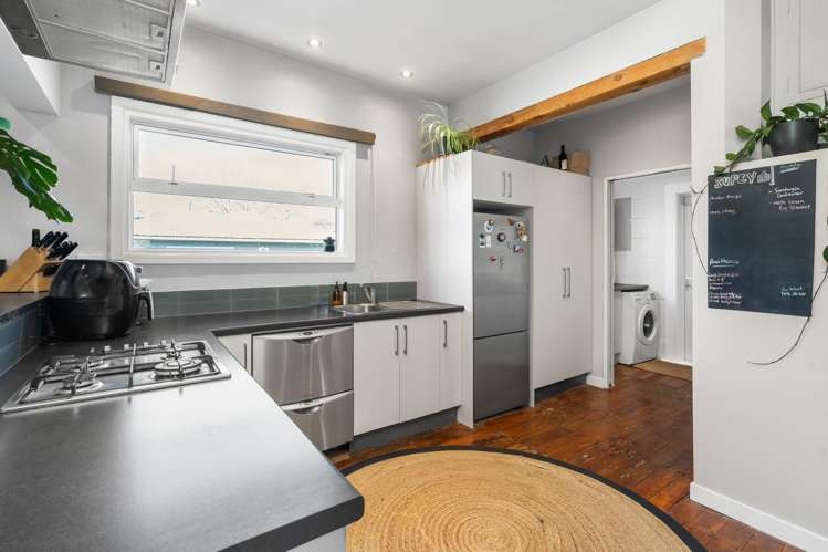 114 Wildberry Street_5