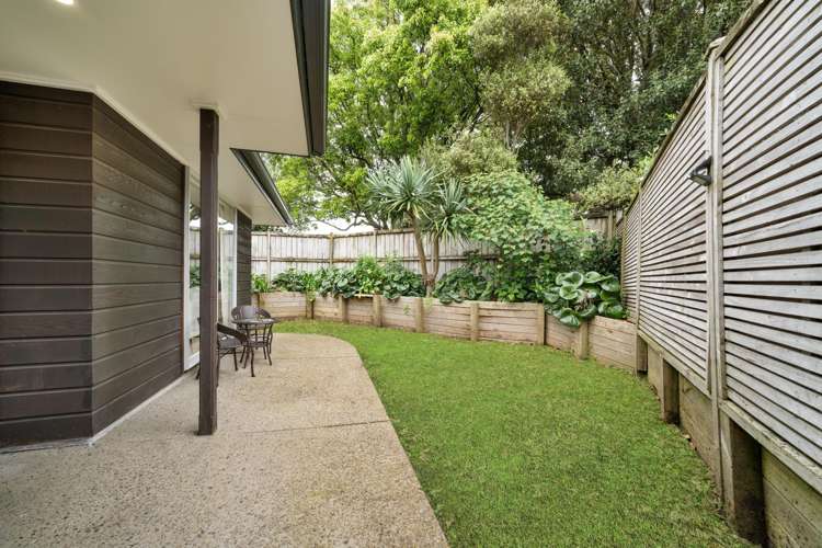 16A Fordyce Avenue Sunnyhills_8