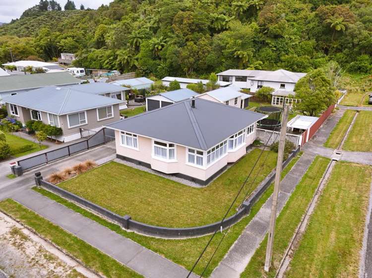 72 Marlborough Street Greymouth_32