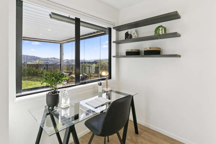 81 Cedarwood Street Woodridge_17