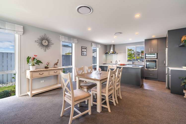 62 Louisa Street Gladstone_5