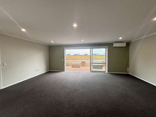 8/43 Waltham Road Sydenham_4