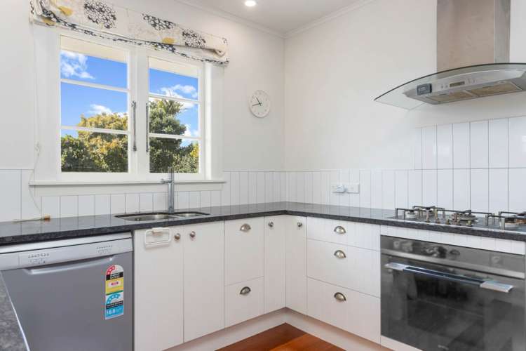 59 Cardwell Street Onehunga_16