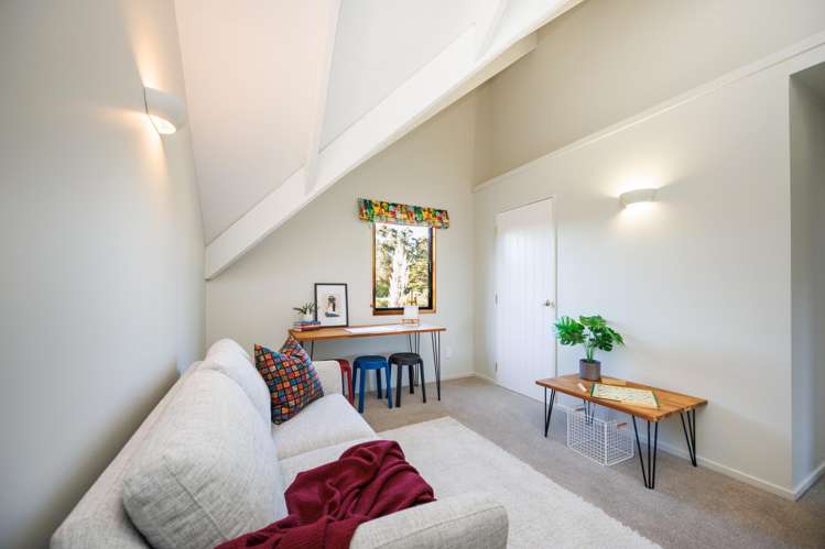 20 Cashmere Drive Fitzherbert_22