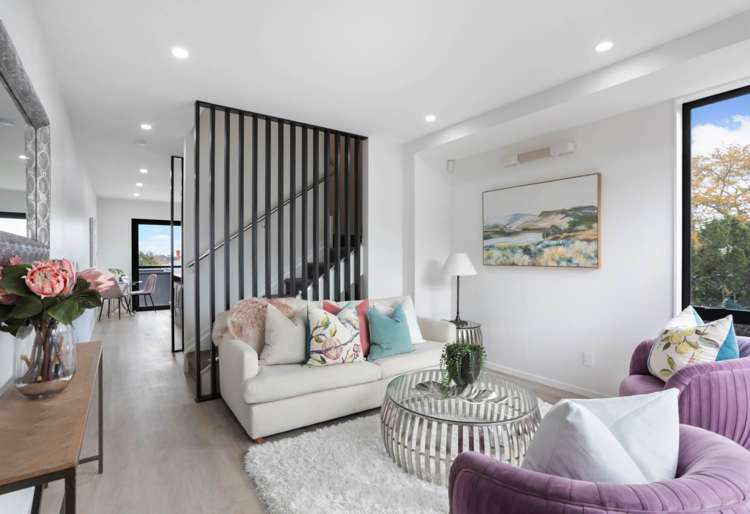 2/20 Fairview Road Mt Eden_2