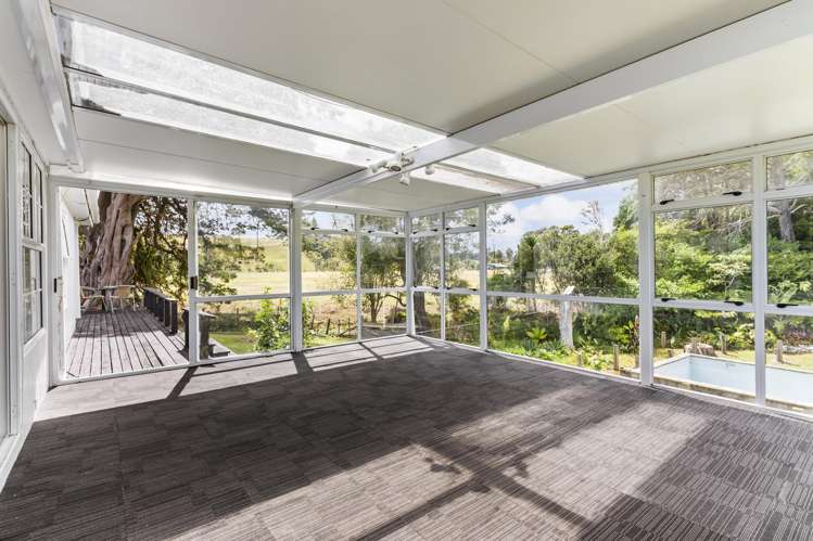 15 Bethells Road Waitakere_12