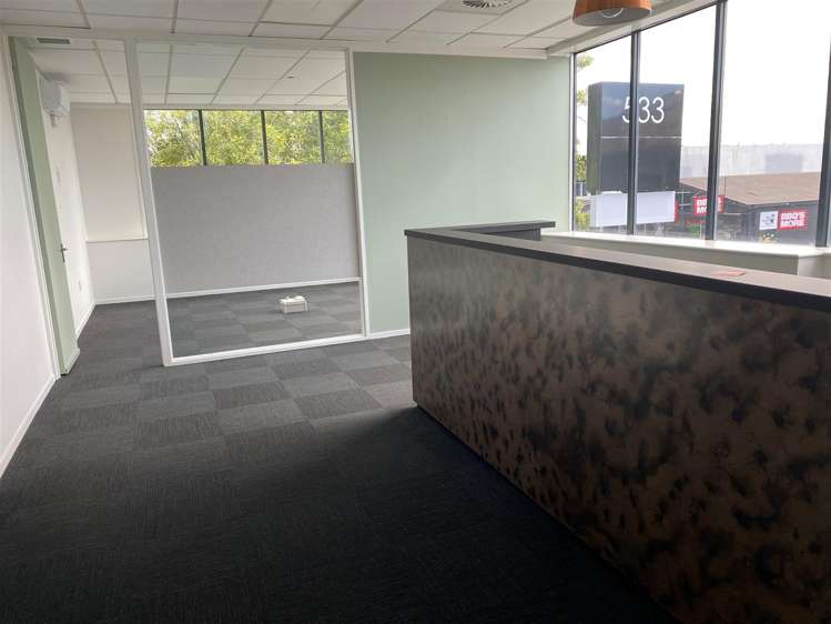 First Floor, 533 Anglesea Street Hamilton Central_2