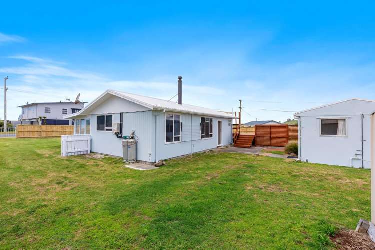 2 Pukehina Parade Pukehina_9