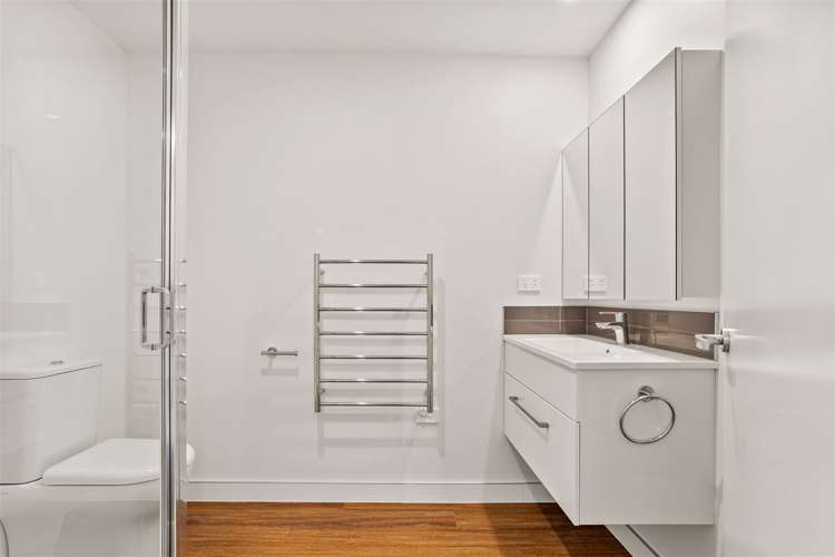 7 Auster Lane Hobsonville_12