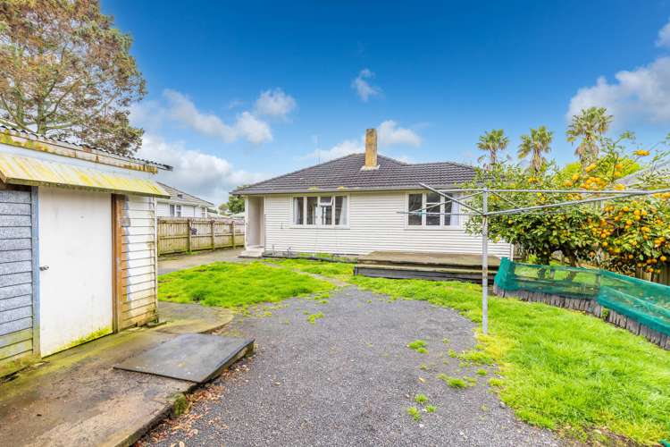 37 Wordsworth Crescent Enderley_16