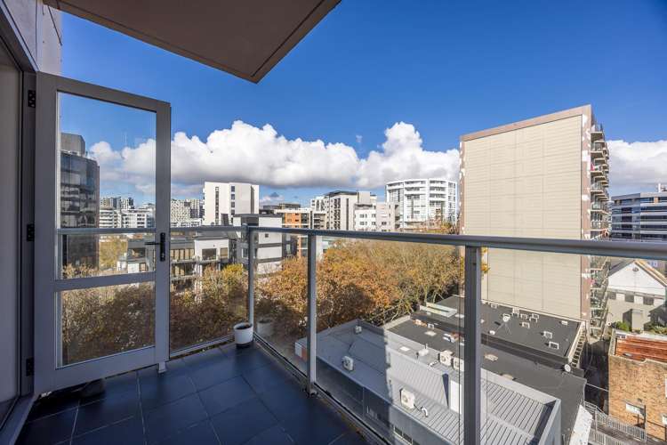 Apartment 9C/113 Vincent Street_2