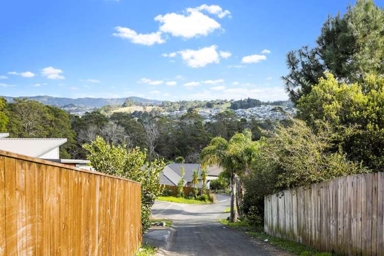 98 Tiriwa Drive Massey_17