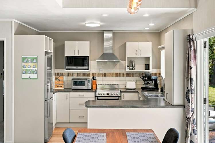 20 Milan Drive Glen Eden_11