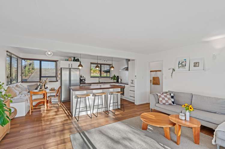 16 Handforth Street Onerahi_2