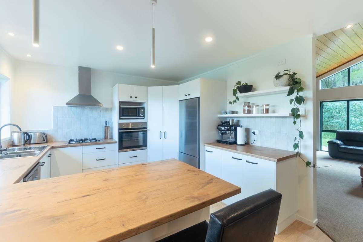 215 Sandys Road_2