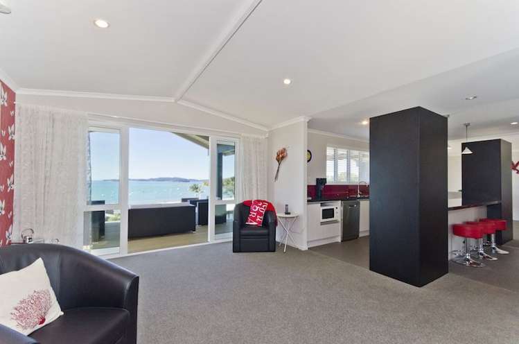23 Alexander Road Algies Bay_11