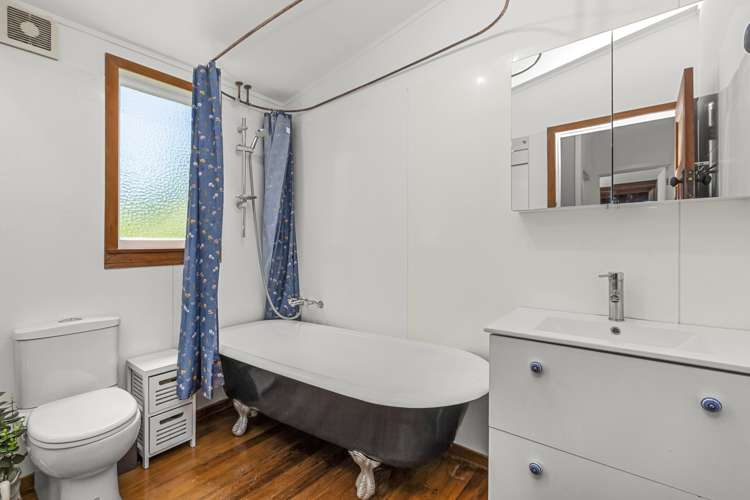 12 Karioi Crescent Raglan_17