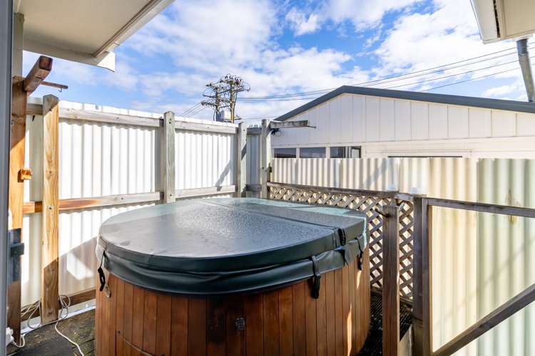 228 Gordon Road Mosgiel_17