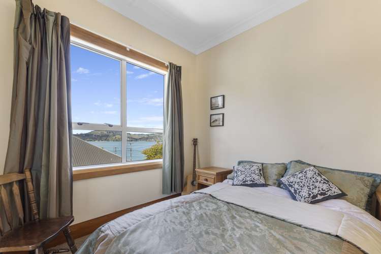 6 Burns Street Port Chalmers_13