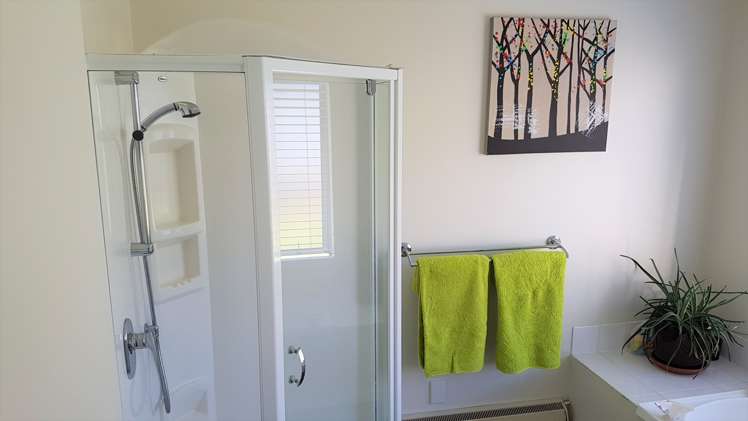 14 Alpine View Hokitika_16