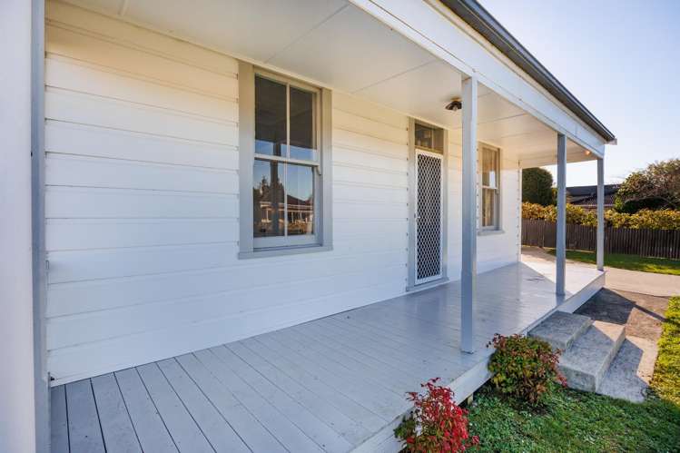 16 Queen Street Feilding_24