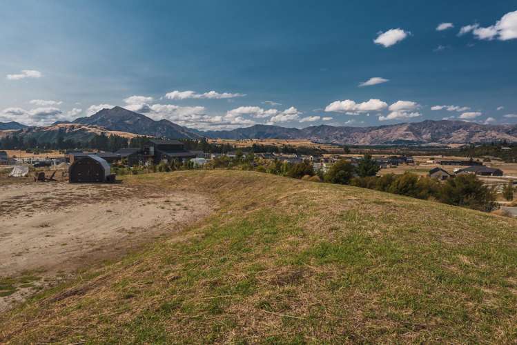 11 Nokomai Street Wanaka_1