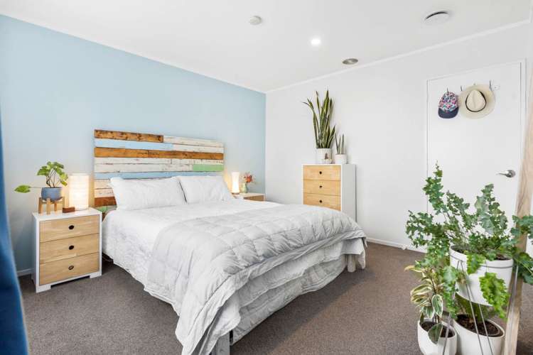 10 Kepler Place Clover Park_9