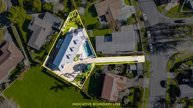 25 Pyatt Crescent Saint Johns_14