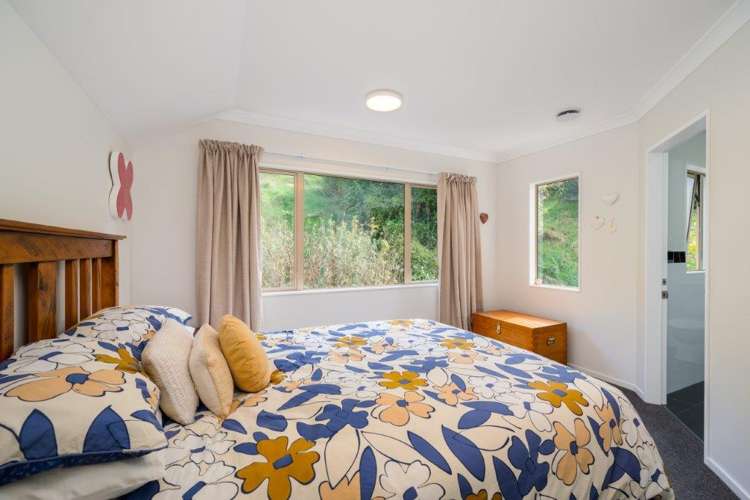 50 Erlestoke Crescent Churton Park_18