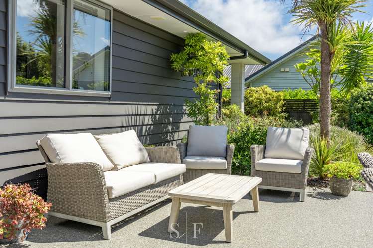2 Lamont Place Waikanae_24
