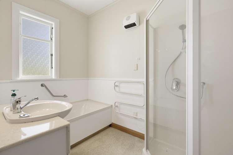 19 Agra Crescent Khandallah_27