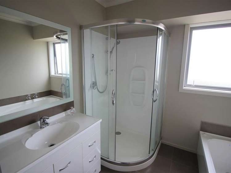 14 Rhoboro Road Twizel_9