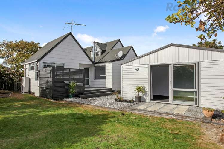 7 Frome Place Saint Albans_11