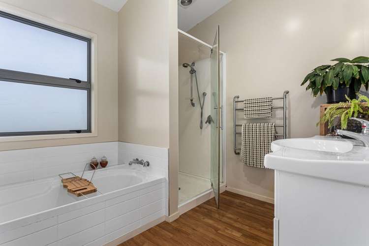 3 Omega Place Coastlands_15