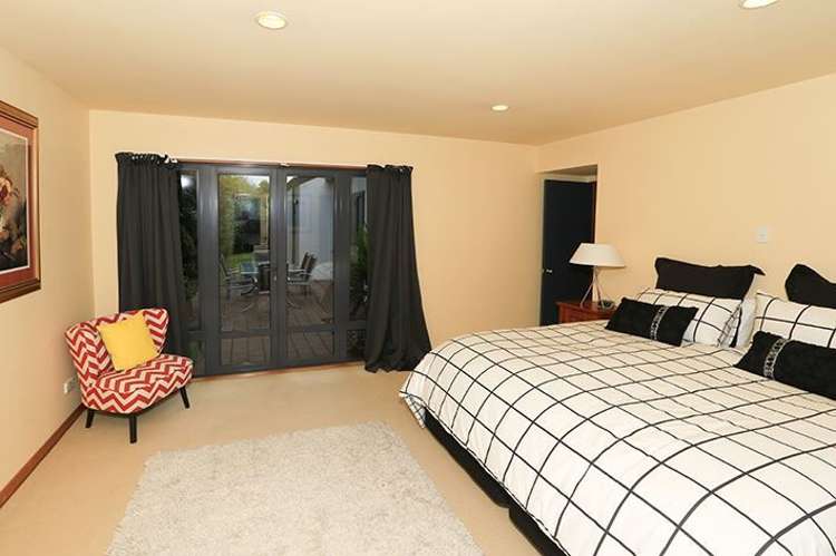 7 Ballantrae Place Huntington_13