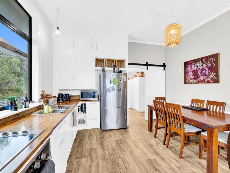 358 Pounawea Road Owaka_10