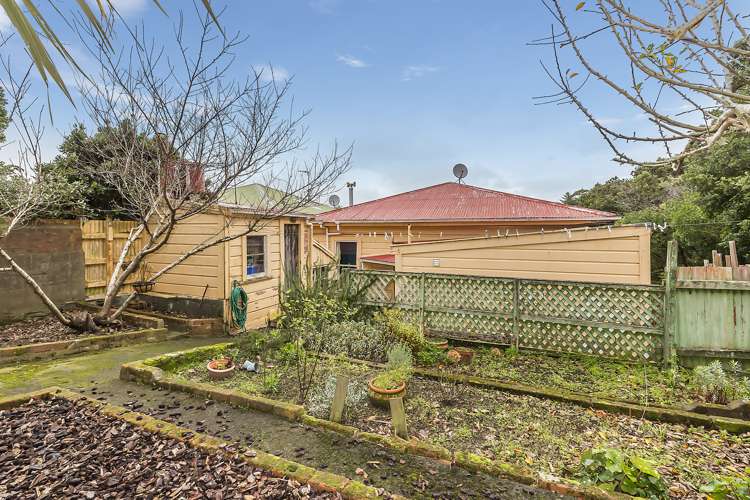 16 Morton Street Berhampore_13