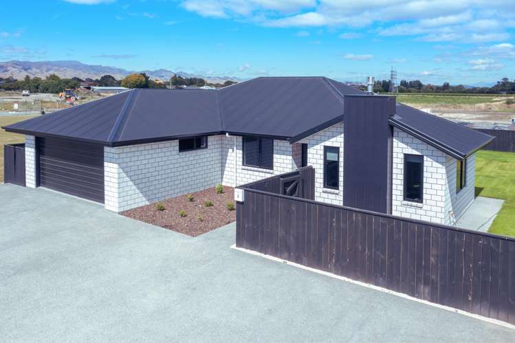 5 Arlington Close Springlands_14