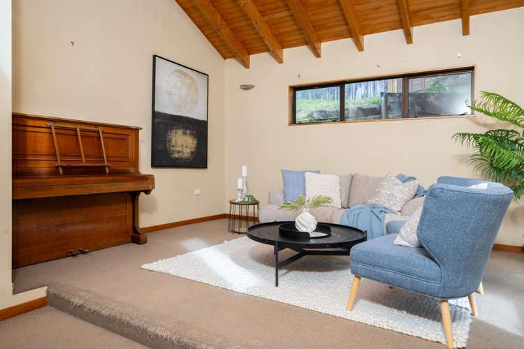 3 Rokewa Way Paparangi_3