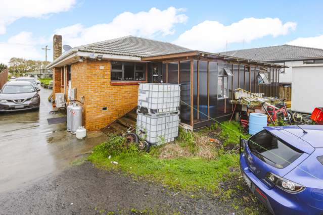 73 Blake Road Mangere East_2