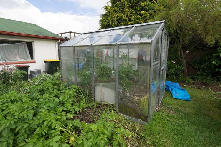 42 Lane Street Allenton_18