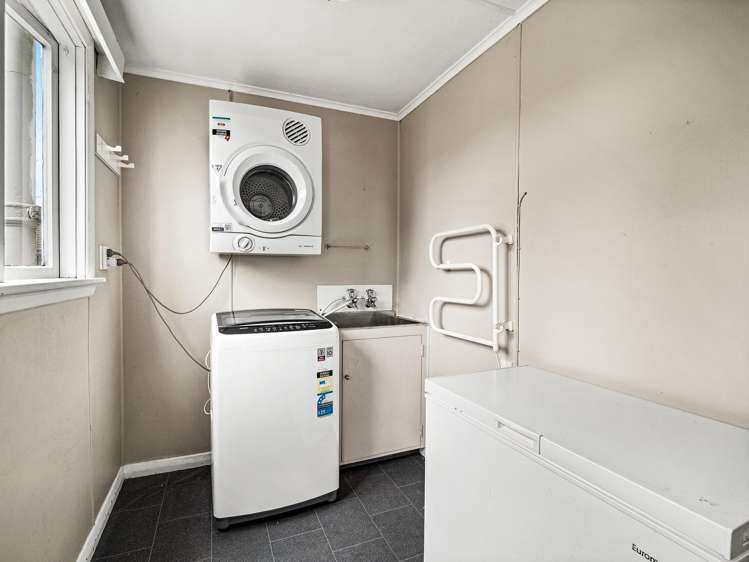 44 Hargest Crescent Saint Kilda_11