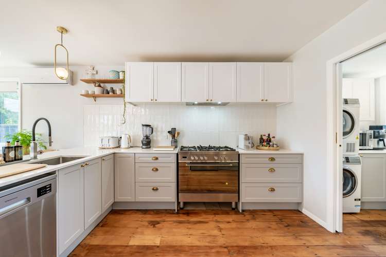 987 High Street Avalon_12