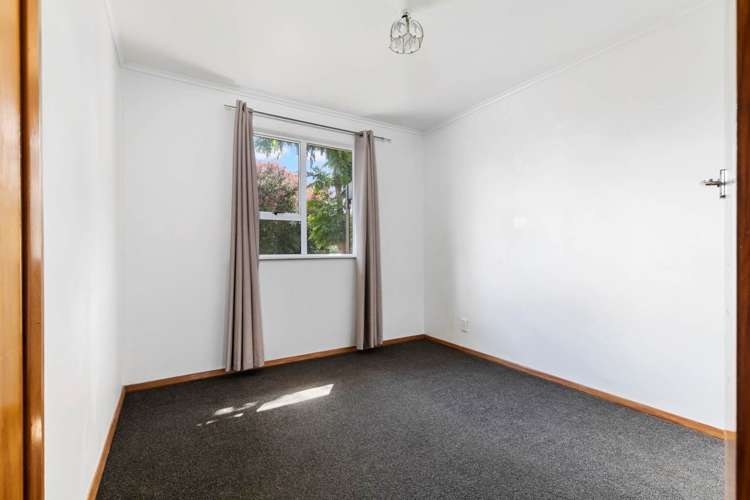 5 Springside Place New Lynn_5