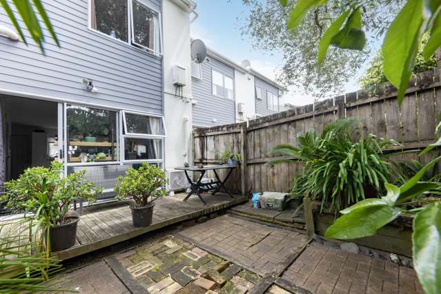 37/218 Captain Springs Road Onehunga_2