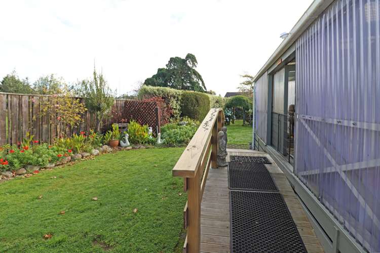 250b High Street North Carterton_19